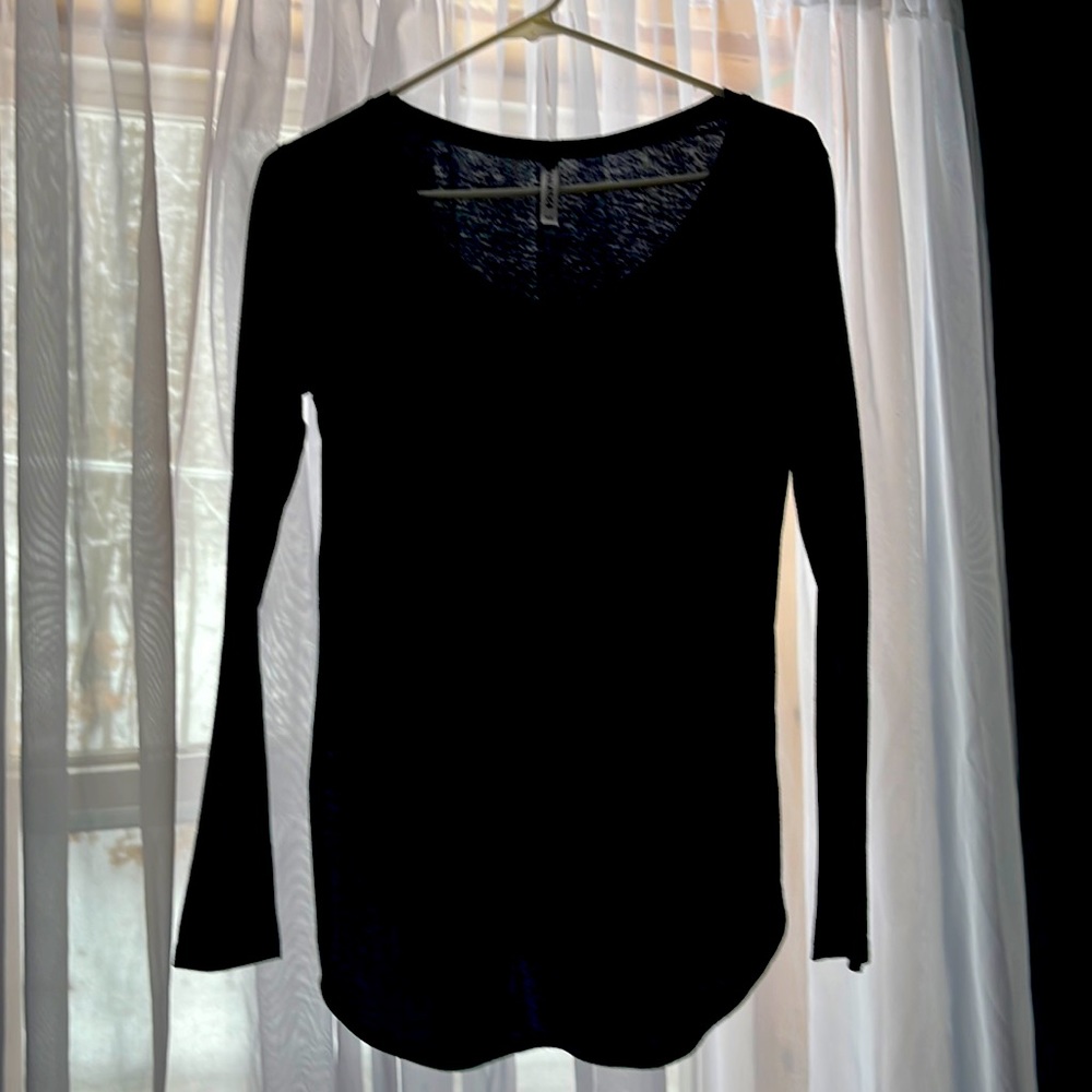 Fabletics long sleeve